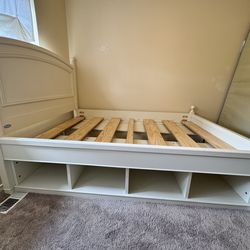 White farm house style full bed frame