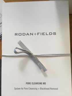 Rodan + and Fields Pore Cleansing MD System Thumbnail