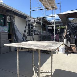 Table And Stand For Plastering 