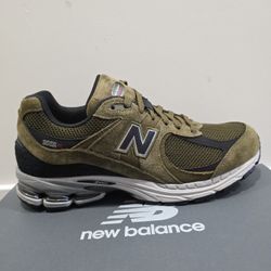 New Balance 2002R Men's Shoe Size 9