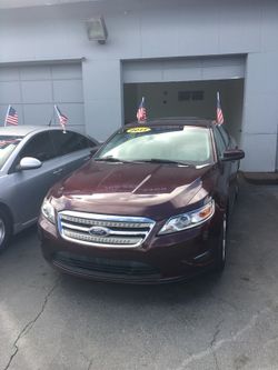 2011 FORD TAURUS