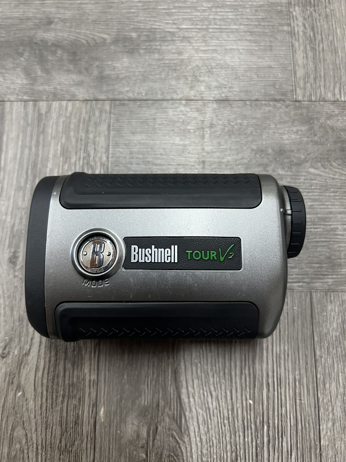 Bushnell Tour V2 Rangefinder *4194
