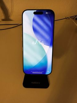 iPhone 17 like new, 256 mb