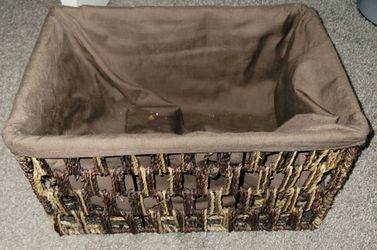 Storage bin