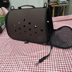 Pet Carrier: Very Small, Soft