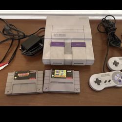 Super Nintendo Entertainment System SNES Console SNS-001 Video Bundle 2 Games