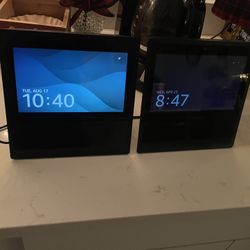 2x Amazon Echo Show Smart Displays – Black (Bundle)
