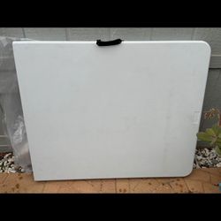 Table For Sale 6 Feet