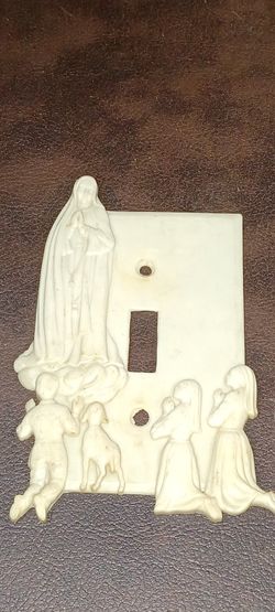 Mcm Plastic Switchplate With Mary And Children