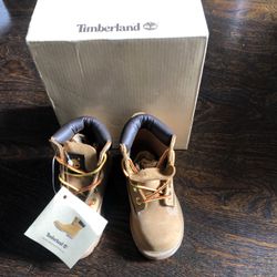 Toddlers Wheat Timberland Boots….5.5