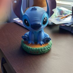 Stitch bobblehead