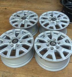 Set of 4 Rims 17 inches