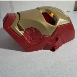 Marvel Avengers Iron Man Light-Up & Sound Mask