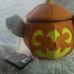 Loungefly Pumpkin Stitch crossbody bag