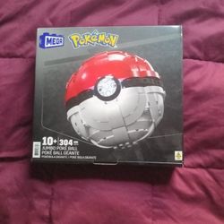 Mega showcase Pokeball