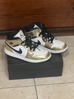 Jordan shoes size 7y Like new condition $25 best offer