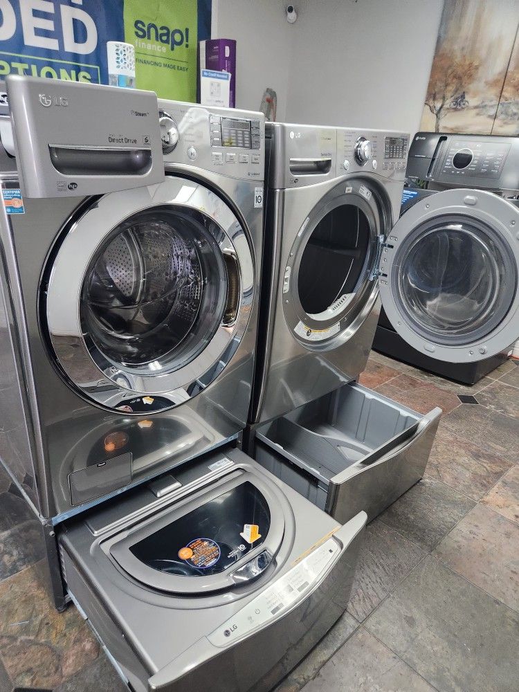 LG SET STEAM WASHER AND ELECTRIC DRYER STAINLESS STEEL JUMBO WITH SIDEKICK PEDESTAL