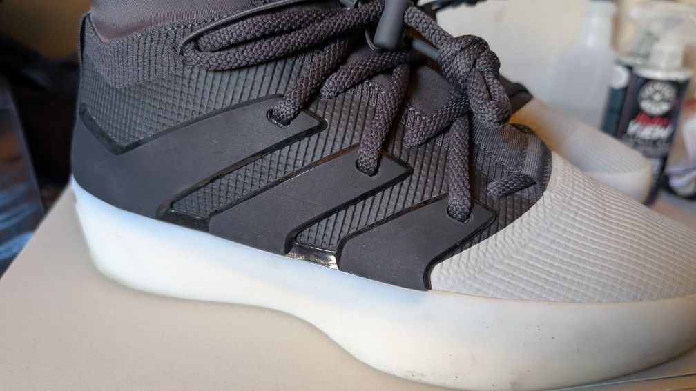Fear of God Athletics I Basketball Carbon Size 9.5 Used