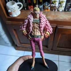 Doflamingo One Piece Figure