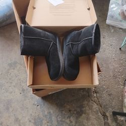 Kookaburra By UGG  Boots 