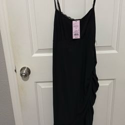 New Black Dress Size Médium Women 