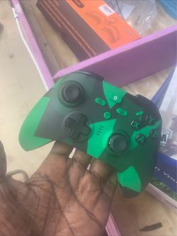 Green Camo Xbox Wireless Controller