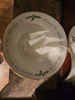Lenox "Home is Where the Heart is" Bowl