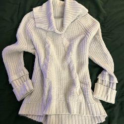 Ivanka Trump Baby Blue Luxurious Knit Sweater S