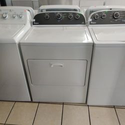 Whirlpool Washer And Dryer Set