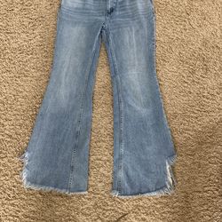 We The People Women’s Jeans