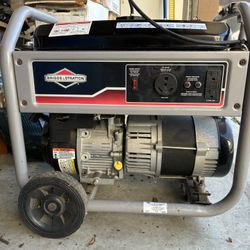 Generator- BRIGGS & STRATTON
