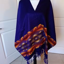 Women's Poncho Andean Pattern NEW Reversible Purple Black Sides