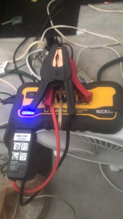 Dewalt 1600 lithium jump box