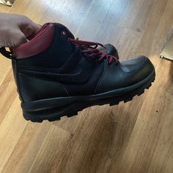 Nike ACG Boots Men’s Size 13