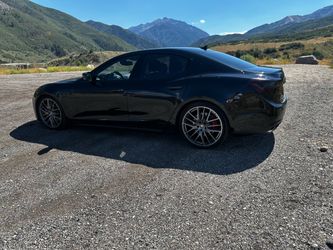 2015 Maserati Ghibli SQ4