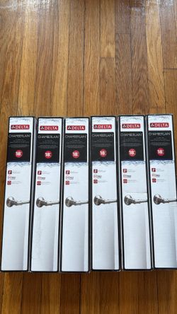 Delta Chamberlain 18 in. Wall Mount Towel Bar Bath