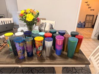 STARBUCKS CUP COLLECTION