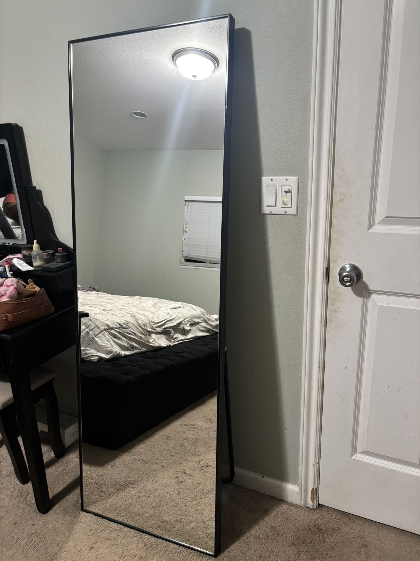 Full Body Mirror With Stand