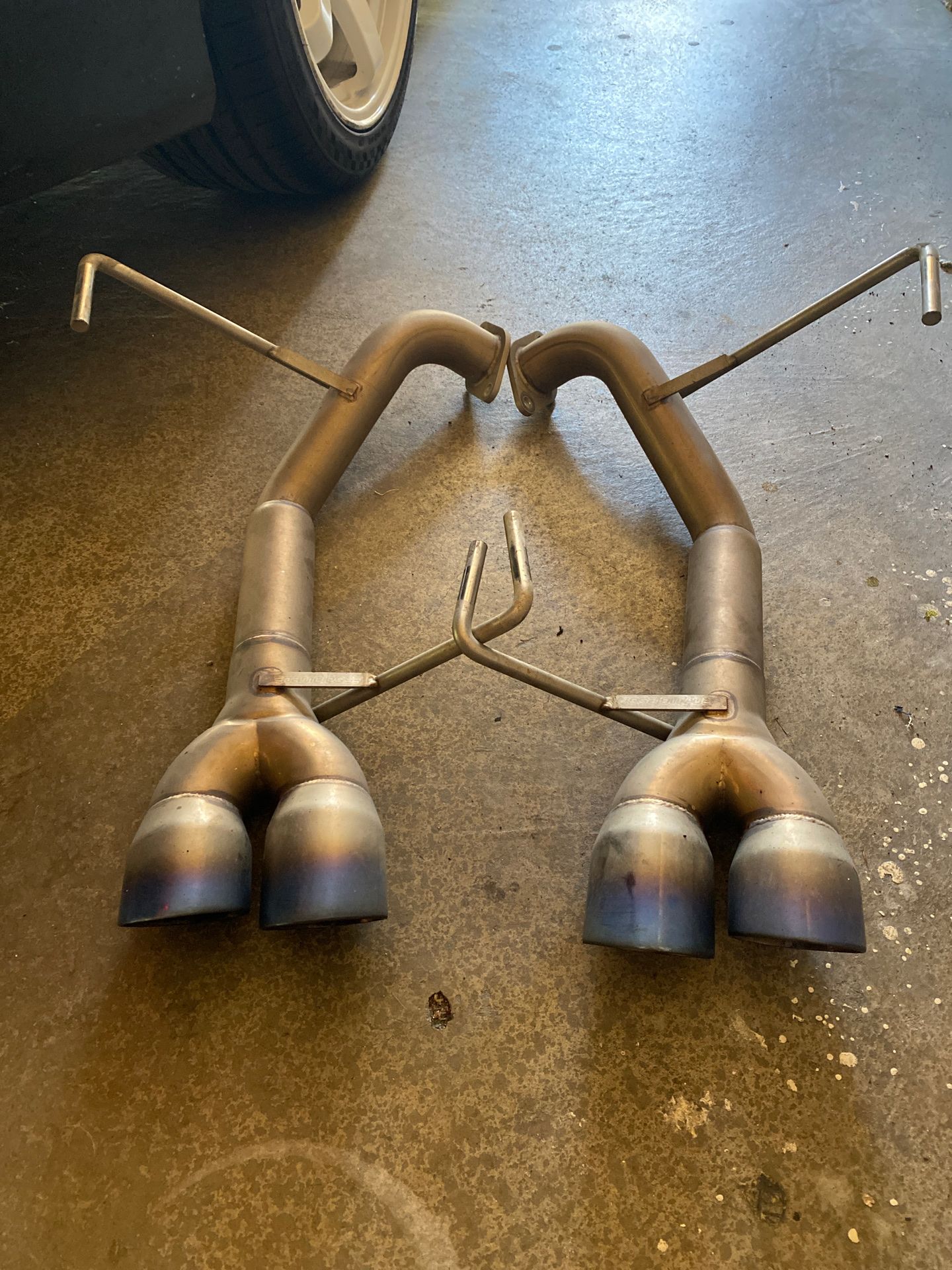 Nameless exhoust tips wrx sti 2015-17