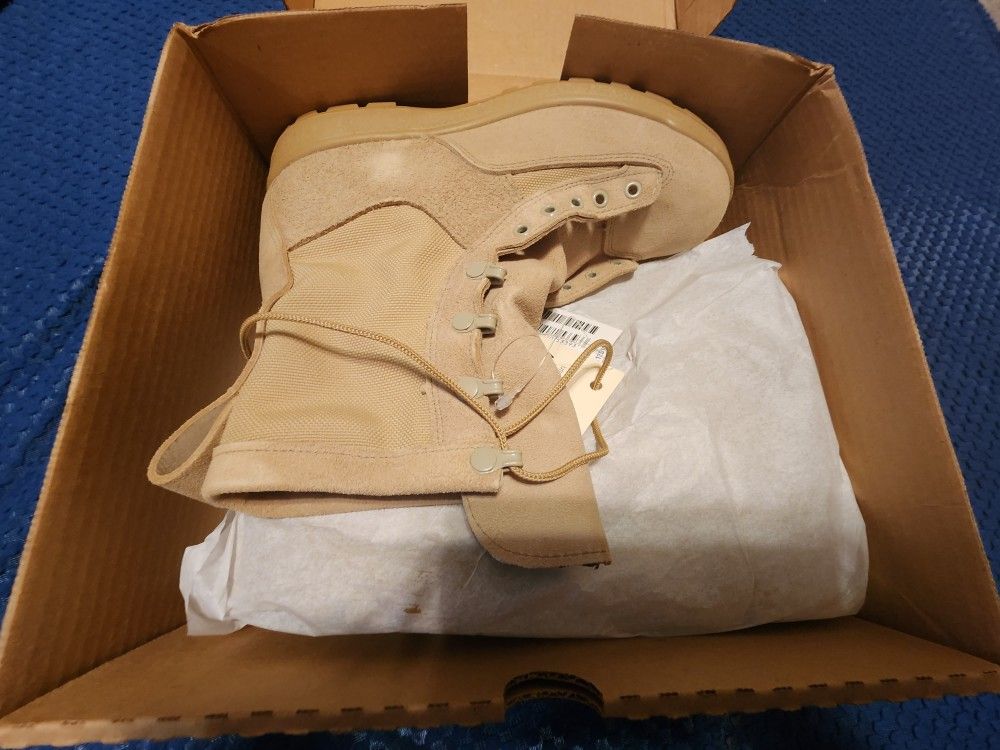 McRae footwear Combat boots size 8.5
