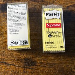 Supreme Post It