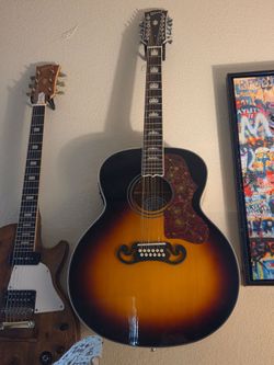 Gibson 12-String Acoustic Guitar Sunburst