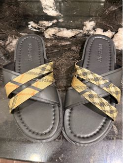 NEW Burberry Men's Sandals Size 43 (US 10) – Authentic