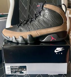 Nike Air Jordan 9 Retro  Sz 10.5