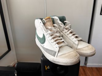 Nike blazers men’s 9