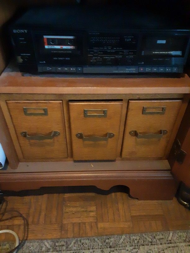 Antique 3 Drawer Oak Filing Cabinet