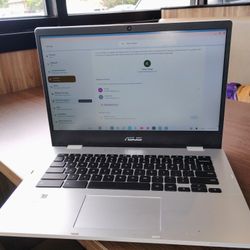 2025 ASUS Chromebook