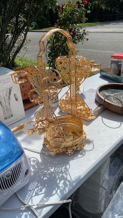 Tag Sale