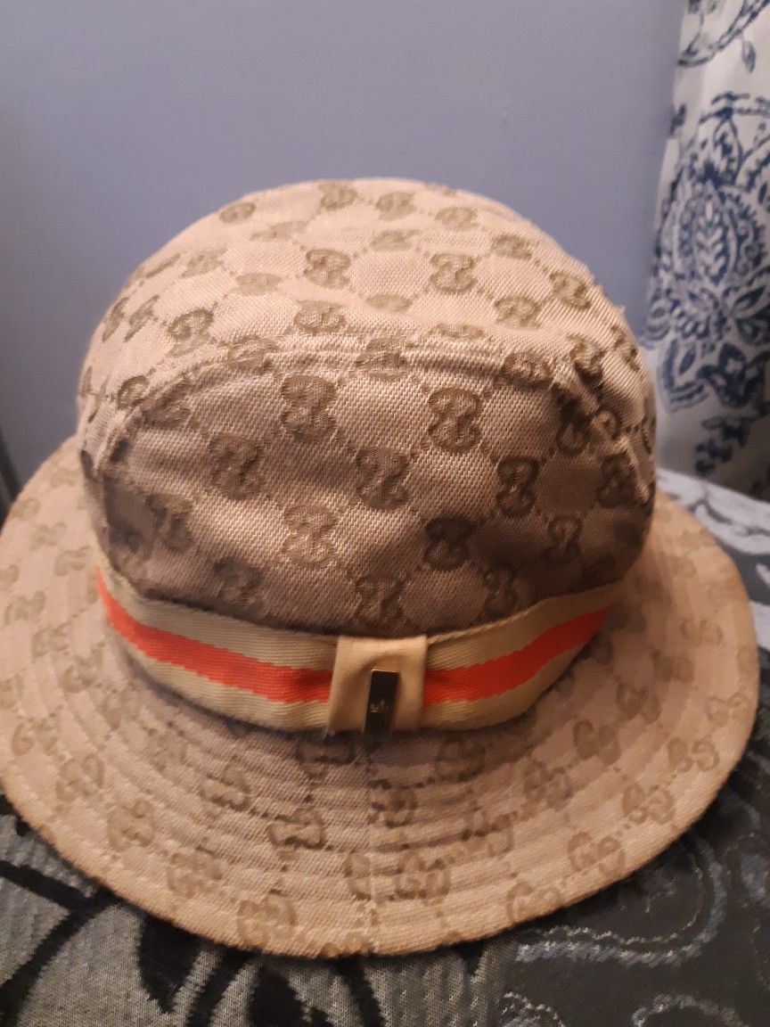 GUCCI  1996 Vintage Mens Canvas Hat