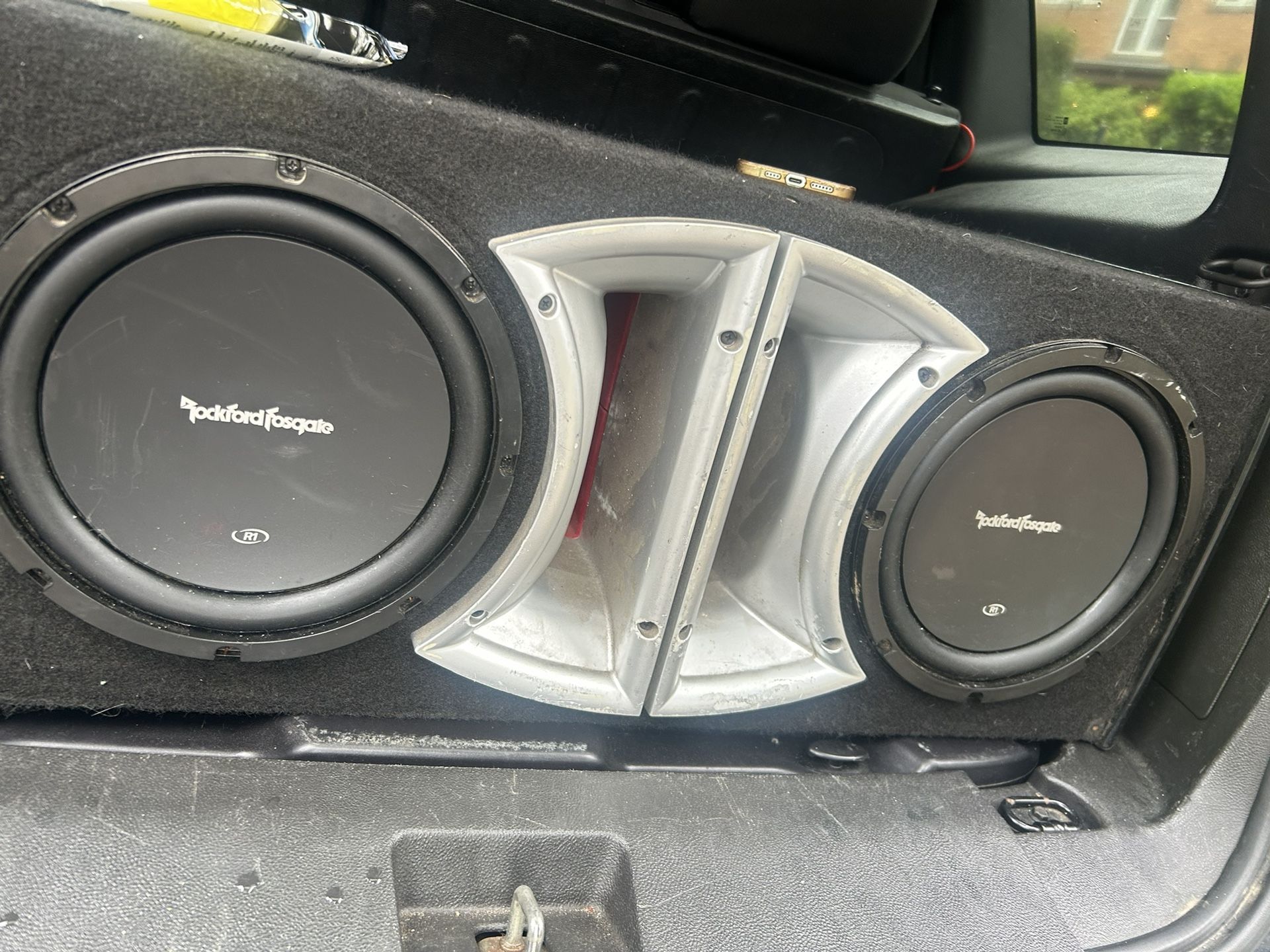 Two 15s With Two Amps